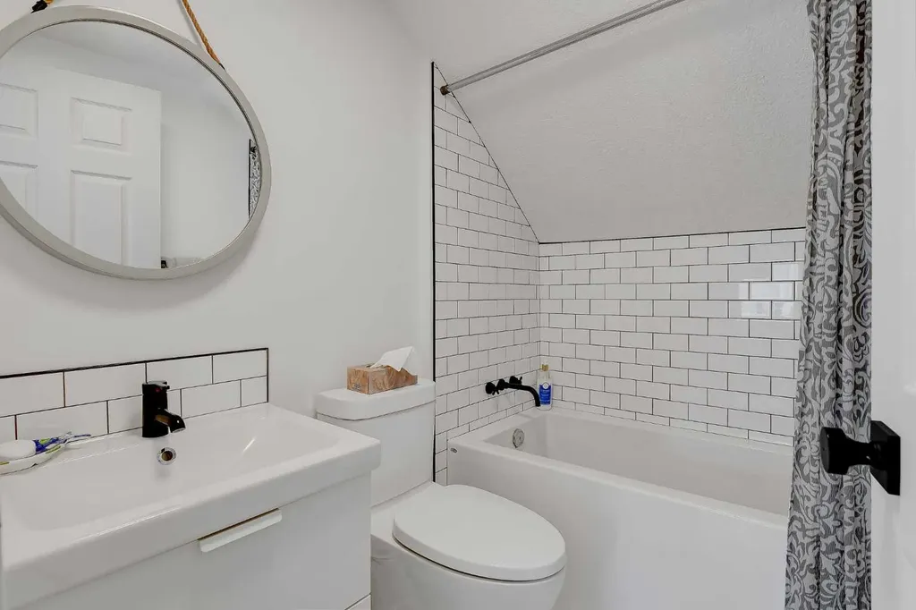 10120 96 Avenue Grande Prairie AB T8V 0M6