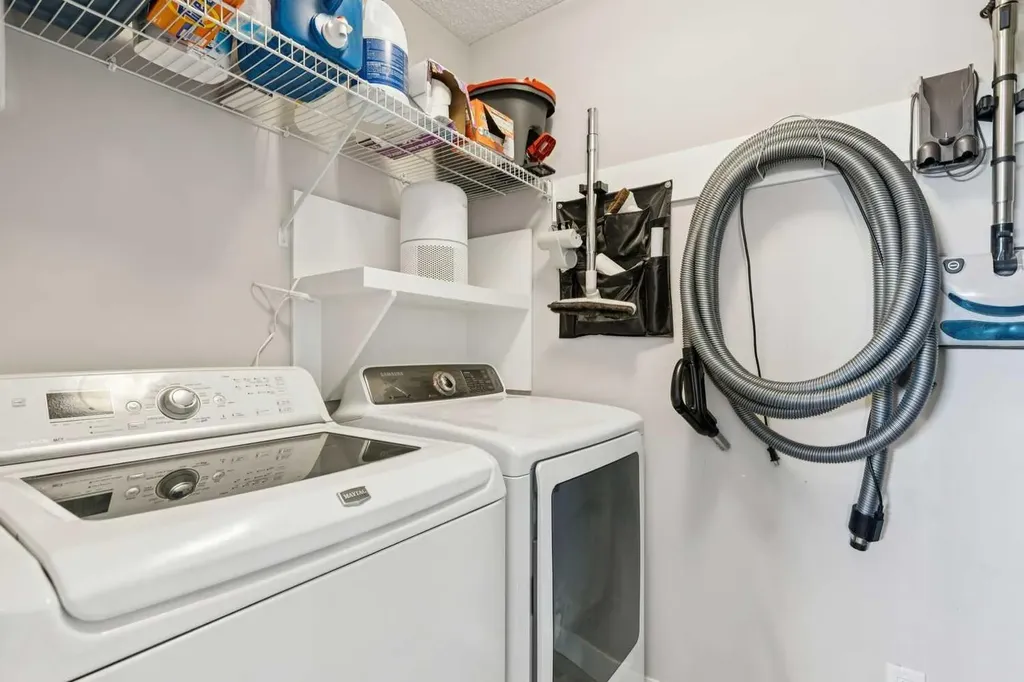 288 Lucas Avenue Calgary AB T3P 1N3