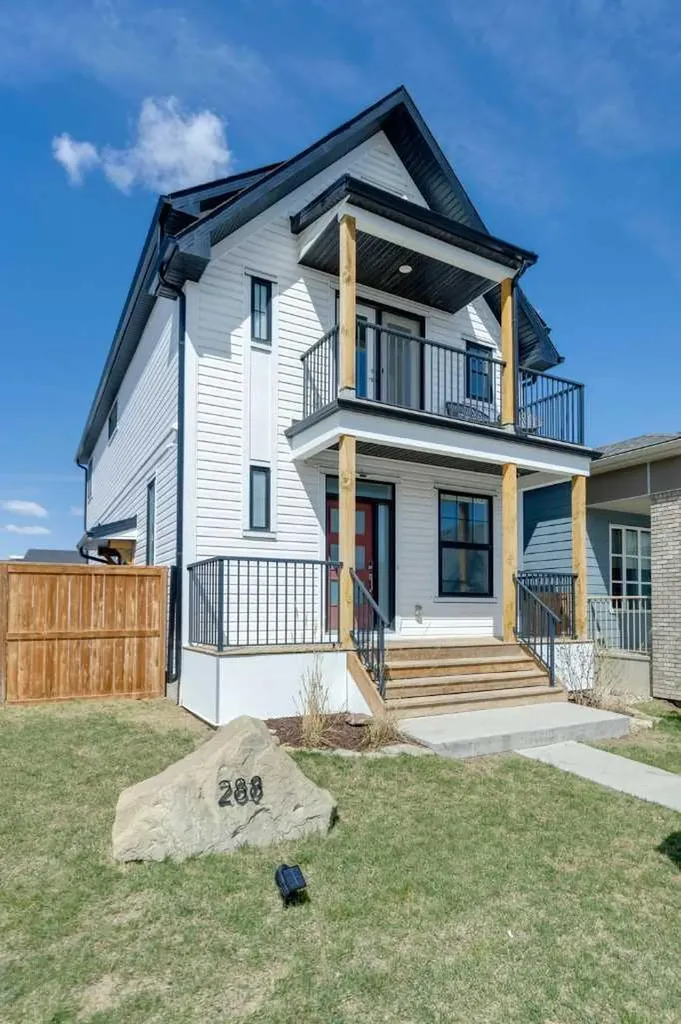 288 Lucas Avenue Calgary AB T3P 1N3