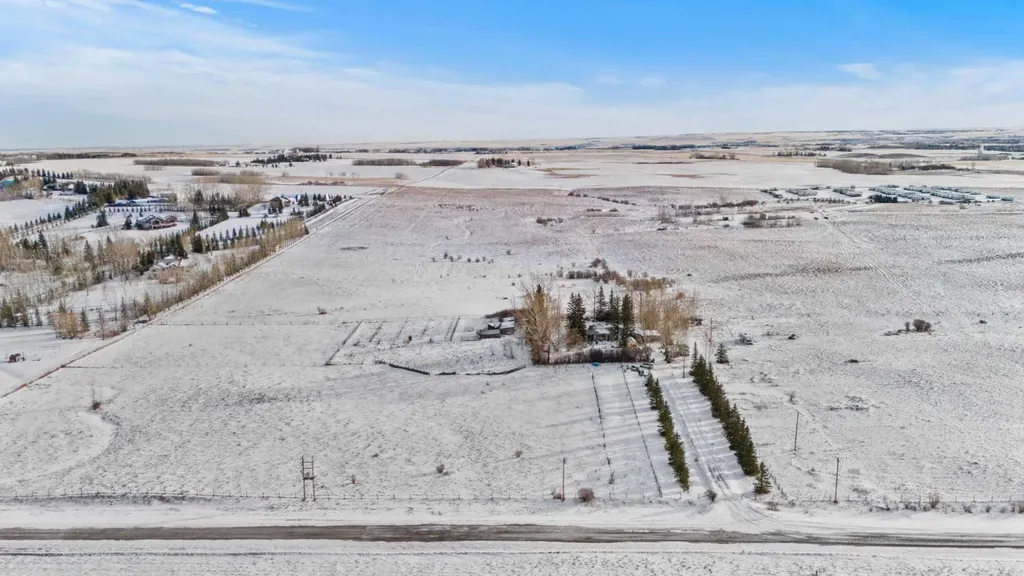 322166 17 Street E Okotoks AB T1S 7C1