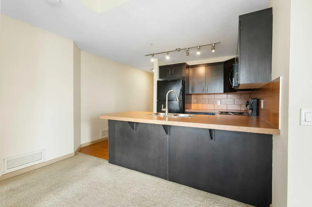 1410 1 Street SE Calgary AB T2G 5T7