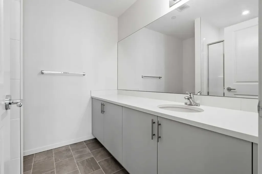 15 Sage Meadows Landing NW Calgary AB T3P 1E5