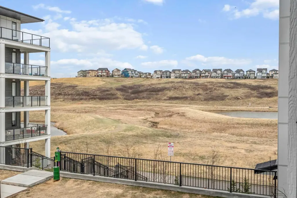 15 Sage Meadows Landing NW Calgary AB T3P 1E5