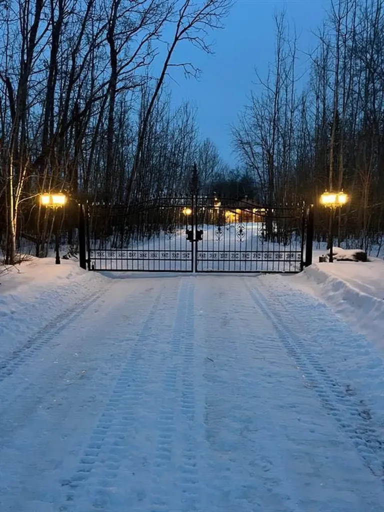 13520 Township Road 744 Joussard AB T0G 1J0
