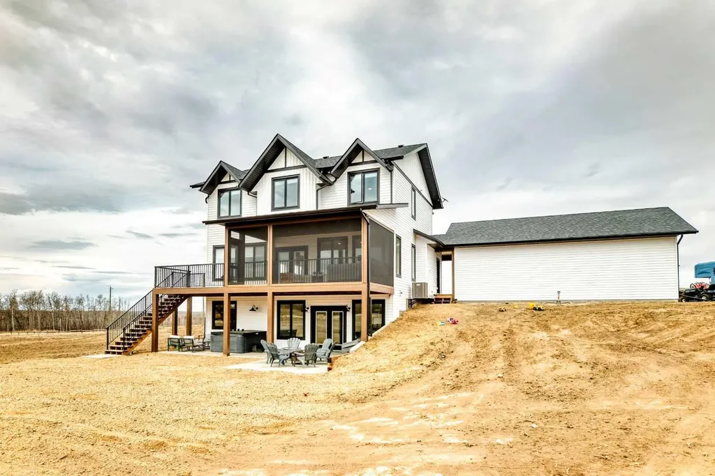 422073 Range Road 284 Rural Ponoka County AB T0C 2J0
