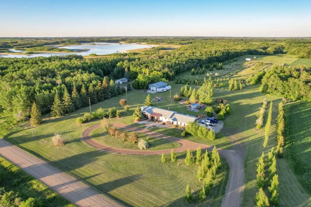 41243 Range Road 205 Rural Camrose County AB T0B 0H0