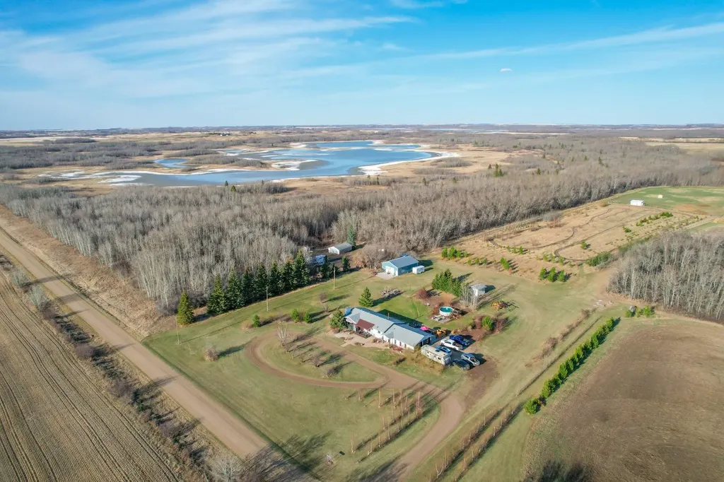 41243 Range Road 205 Rural Camrose County AB T0B 0H0