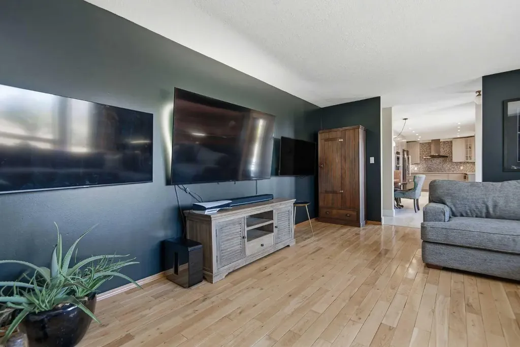 41243 Range Road 205 Rural Camrose County AB T0B 0H0