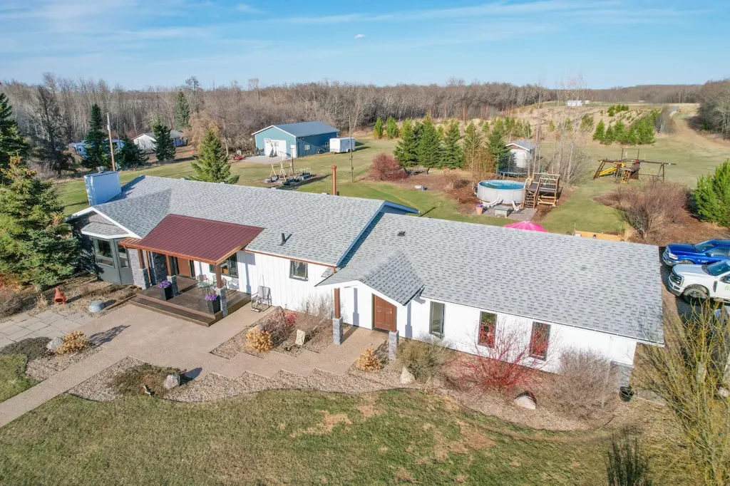 41243 Range Road 205 Rural Camrose County AB T0B 0H0