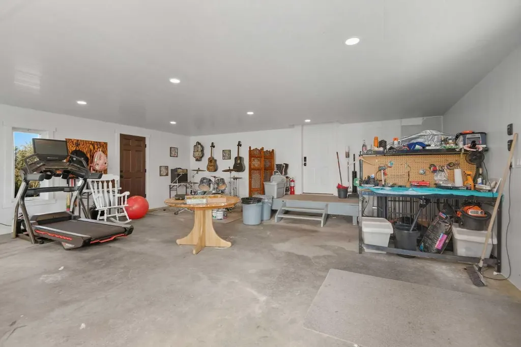 41243 Range Road 205 Rural Camrose County AB T0B 0H0