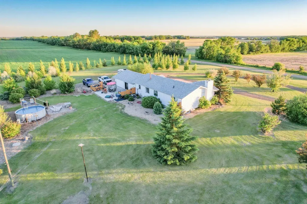 41243 Range Road 205 Rural Camrose County AB T0B 0H0