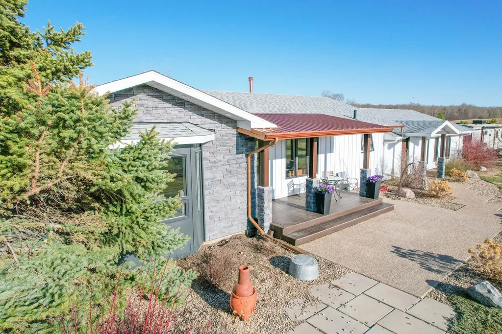 41243 Range Road 205 Rural Camrose County AB T0B 0H0