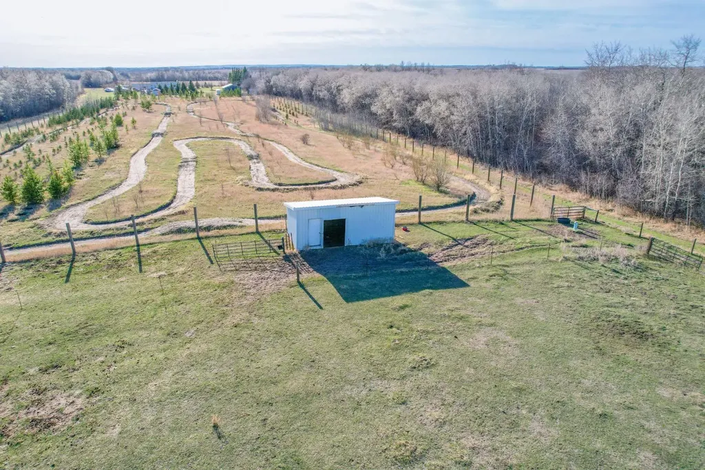 41243 Range Road 205 Rural Camrose County AB T0B 0H0