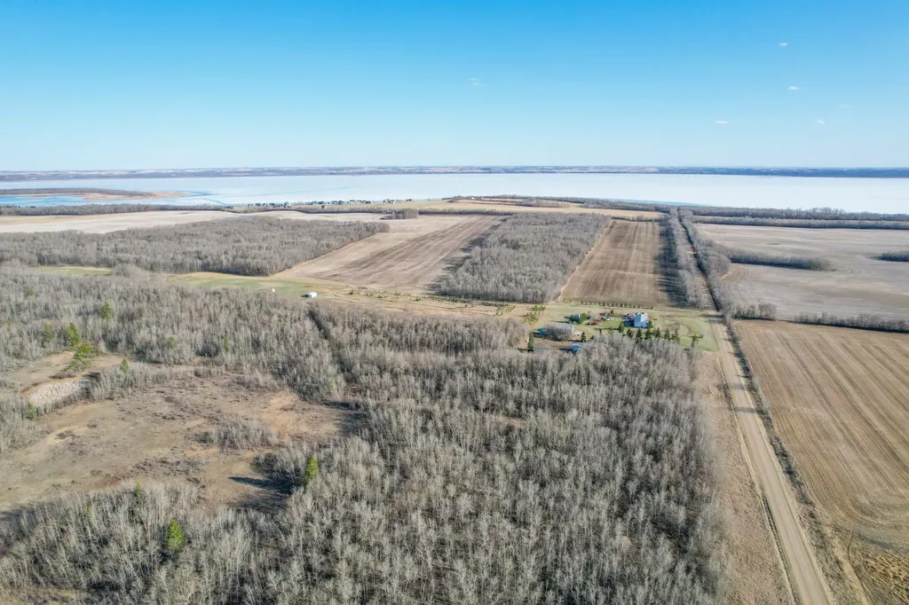 41243 Range Road 205 Rural Camrose County AB T0B 0H0