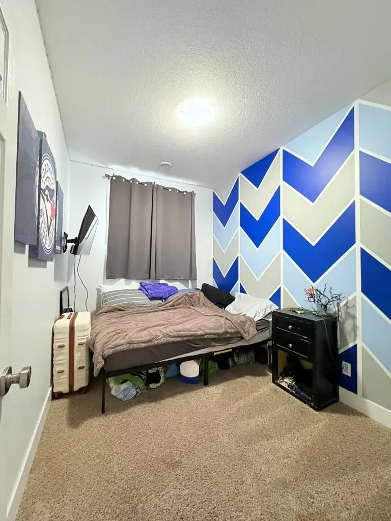 702 2 Street E Cardston AB T0K 0K0