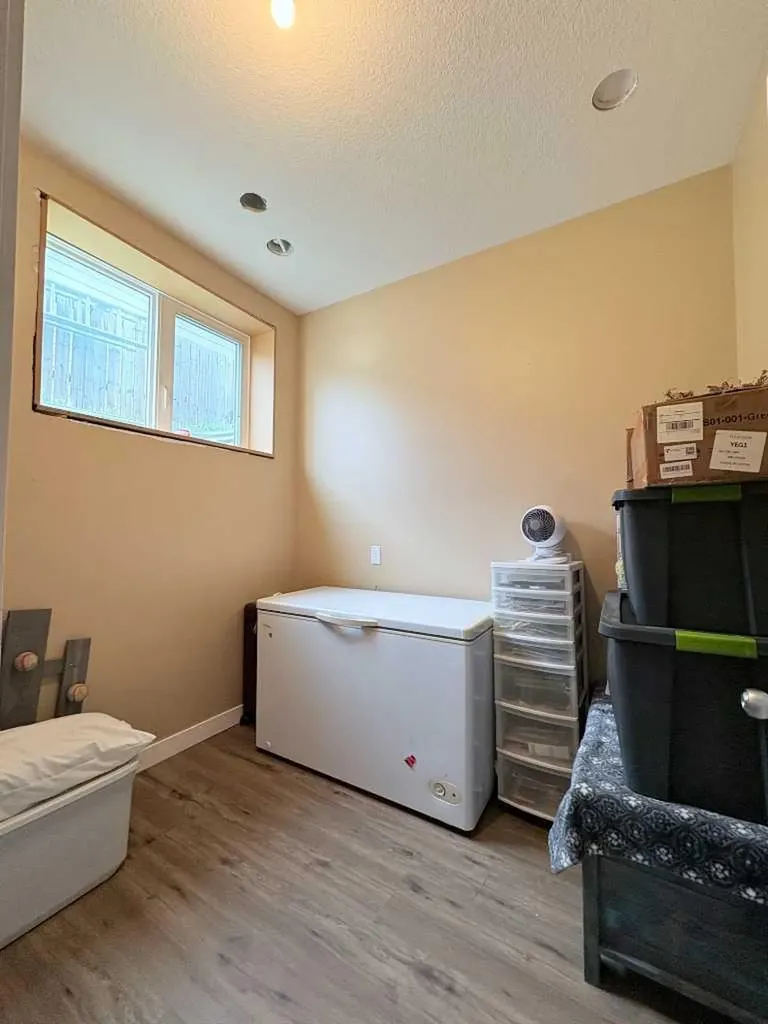 702 2 Street E Cardston AB T0K 0K0