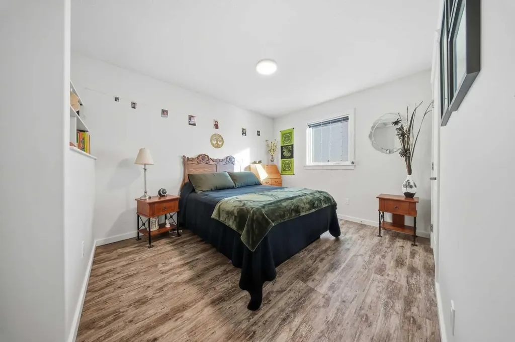 69 Mackenzie Avenue Lacombe AB T4L 0H9