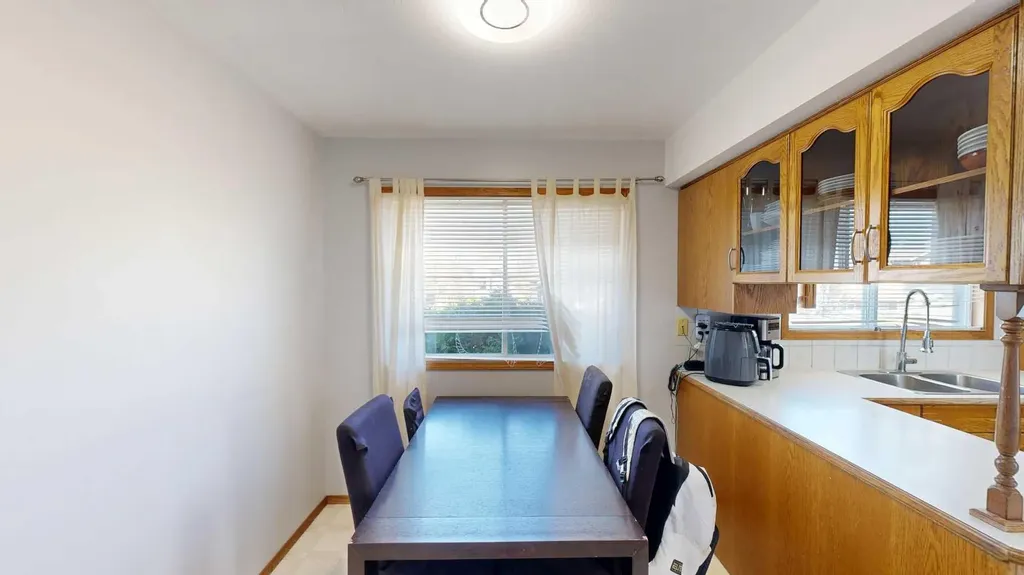 2119 17a Avenue Coaldale AB T1M 1K3