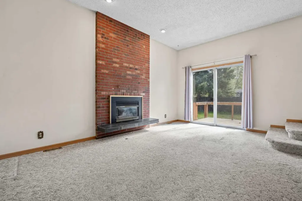 5220 Grove Hill Road SW Calgary AB T3E 4G6
