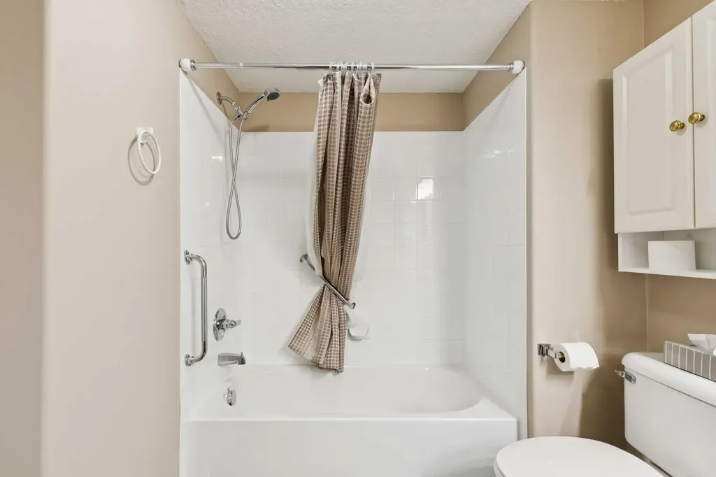 550 Prominence Rise SW Calgary AB T3H5J1