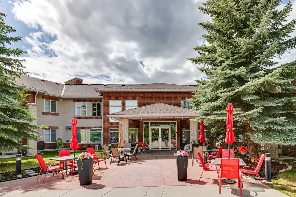 550 Prominence Rise SW Calgary AB T3H5J1
