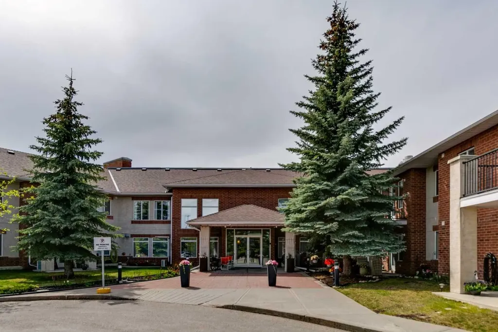 550 Prominence Rise SW Calgary AB T3H5J1