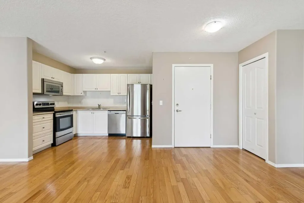 550 Prominence Rise SW Calgary AB T3H5J1