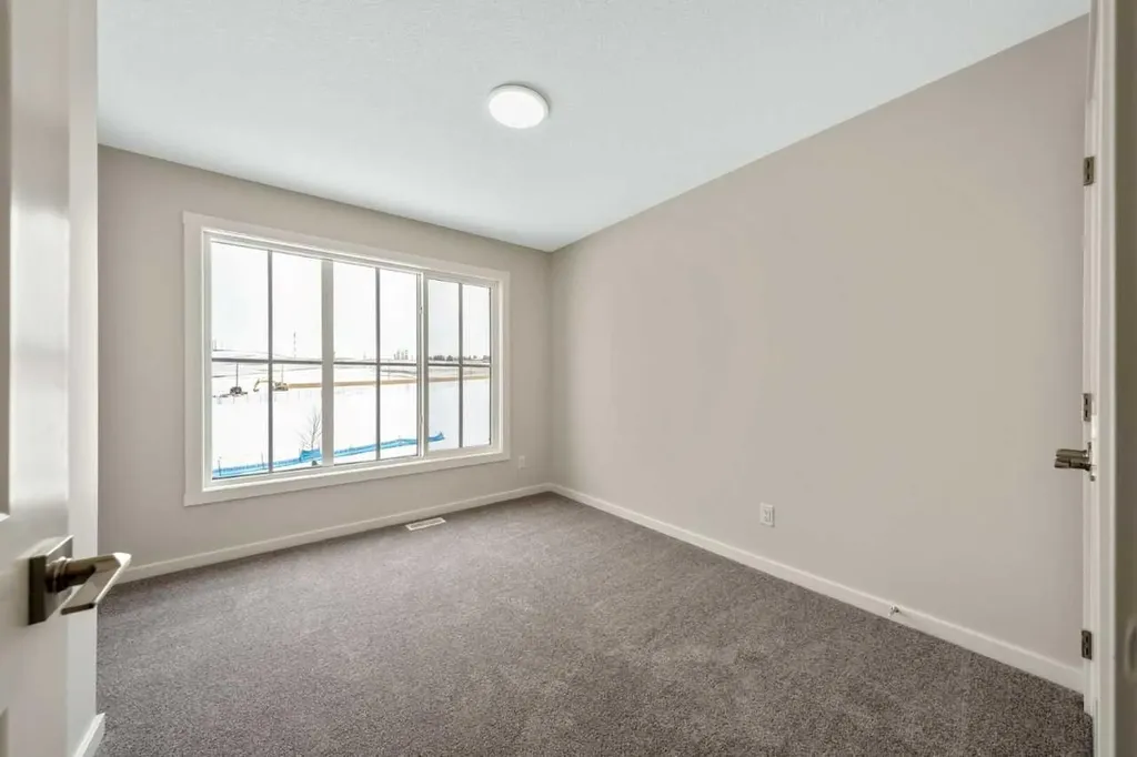 366 Heritage Boulevard Cochrane AB T4C 3K8