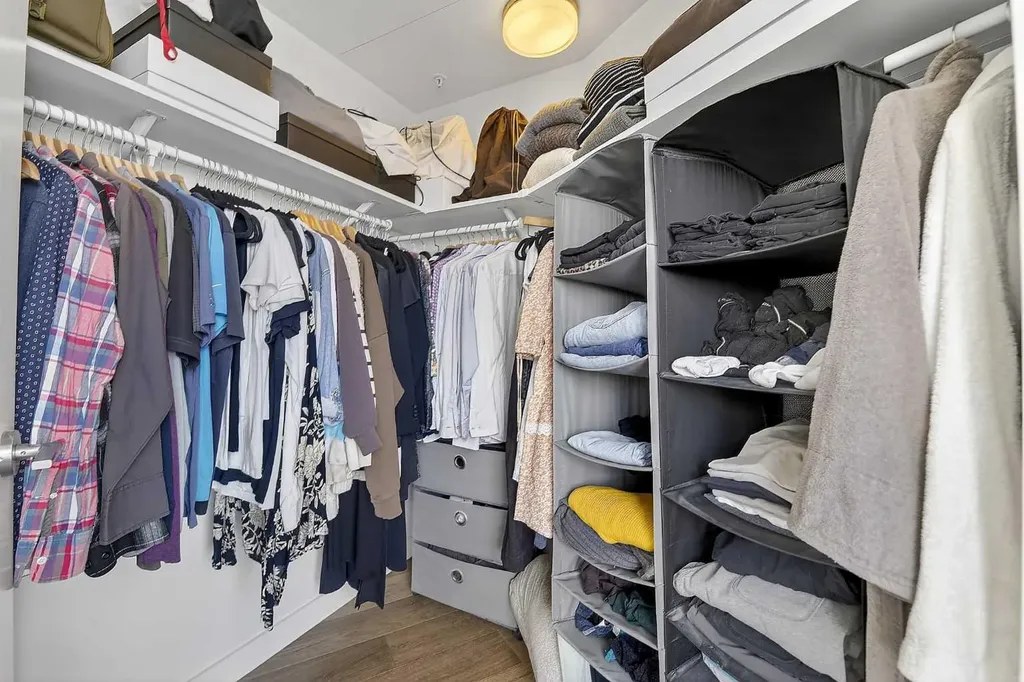 108 Waterfront Court SW Calgary AB T2P 1K7
