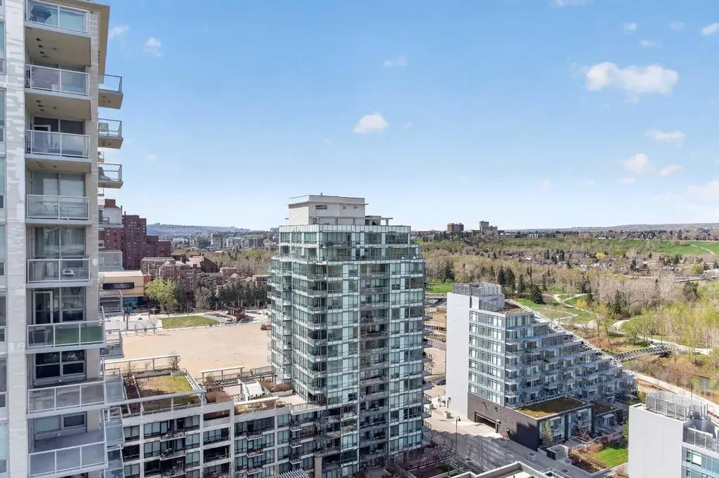 108 Waterfront Court SW Calgary AB T2P 1K7