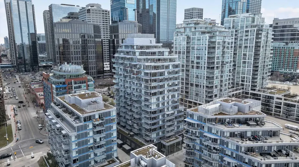 108 Waterfront Court SW Calgary AB T2P 1K7