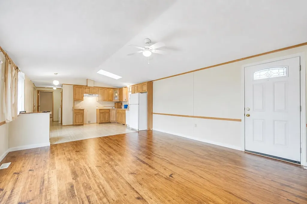 863 Brentwood Crescent Strathmore AB T1P 1E5