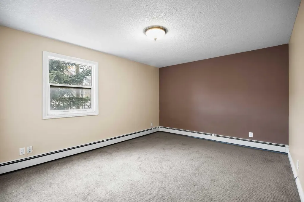 2010 35 Avenue SW Calgary AB T2T 2E1