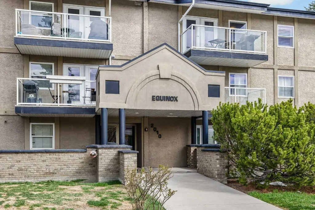 2010 35 Avenue SW Calgary AB T2T 2E1