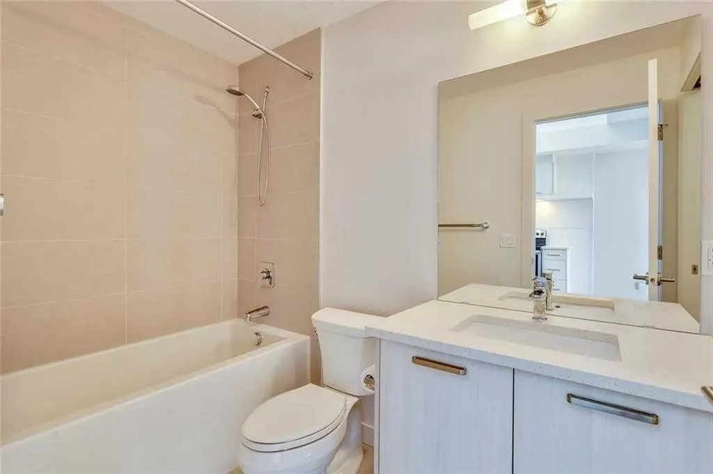 730 5 Street NE Calgary AB T2E 3W8