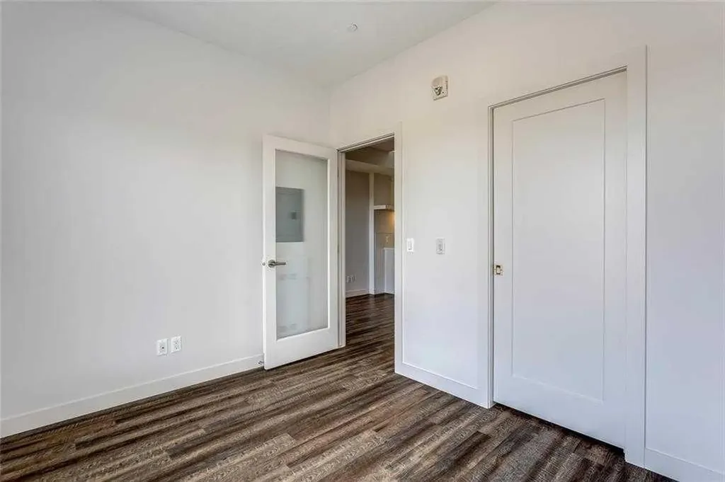 730 5 Street NE Calgary AB T2E 3W8