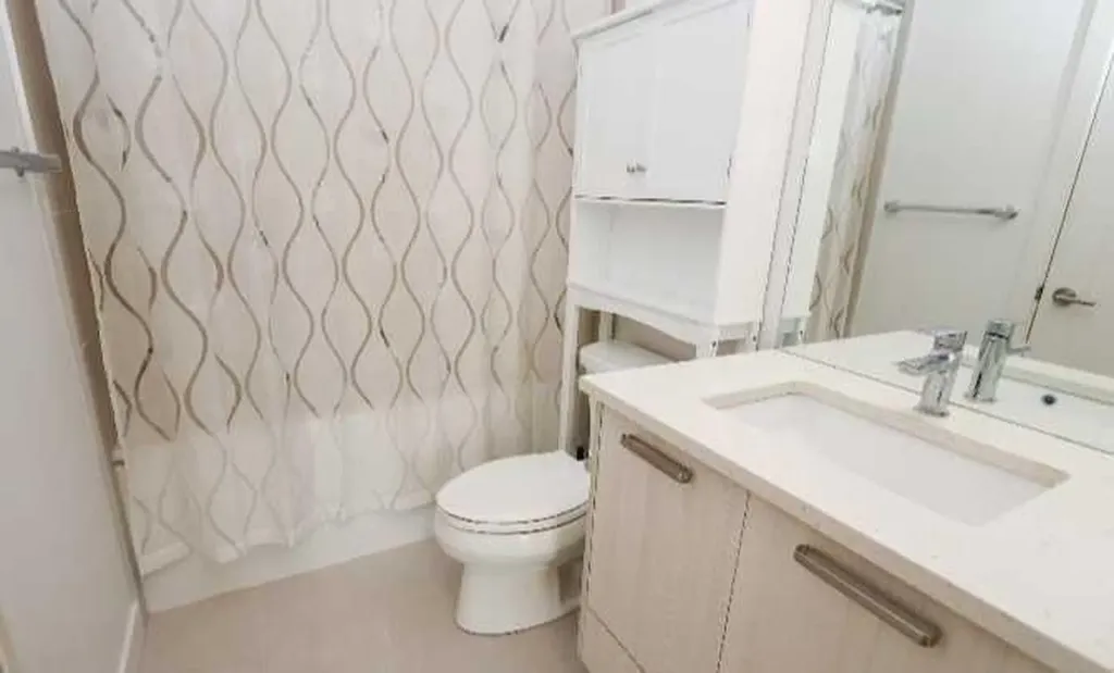 730 5 Street NE Calgary AB T2E 3W8