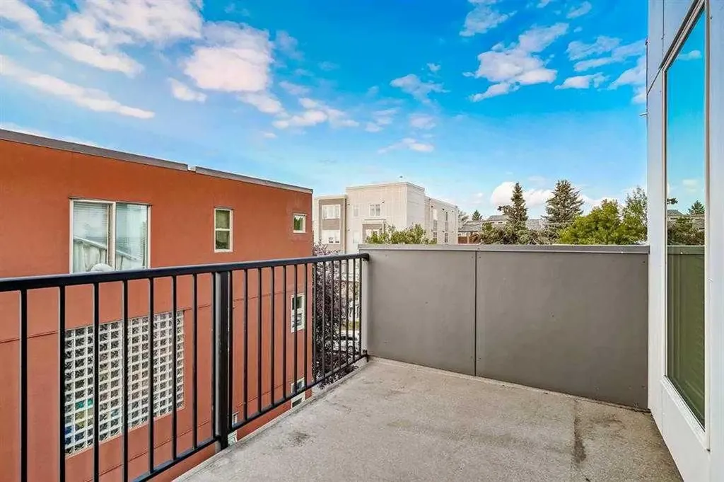 730 5 Street NE Calgary AB T2E 3W8