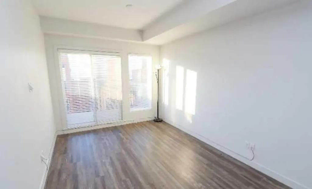 730 5 Street NE Calgary AB T2E 3W8