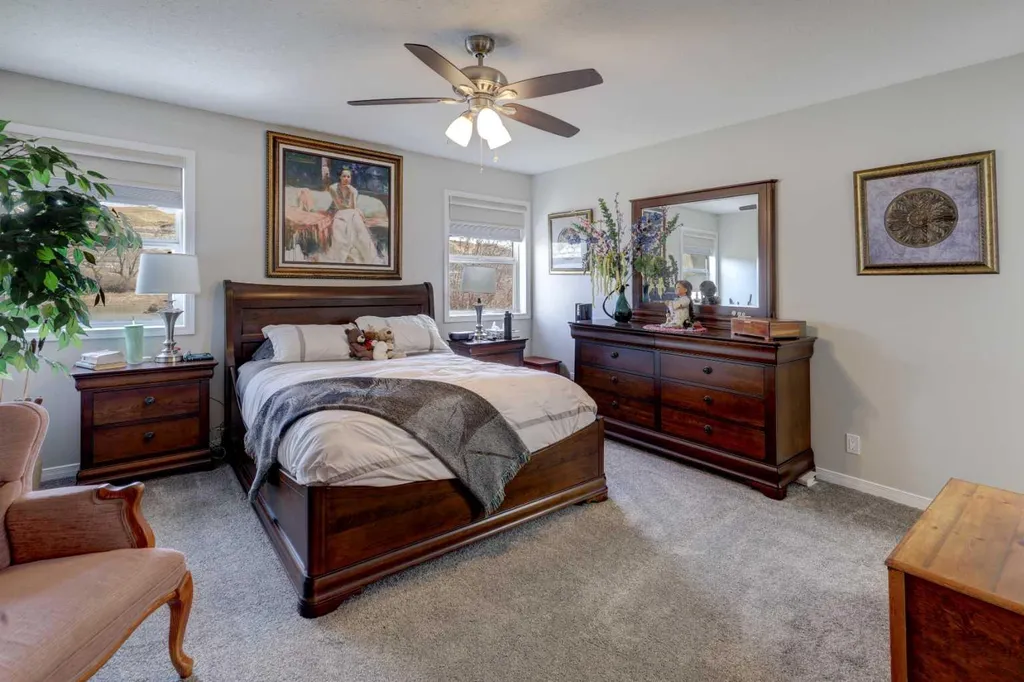 24 Willow Point Drumheller AB T0J0Y5