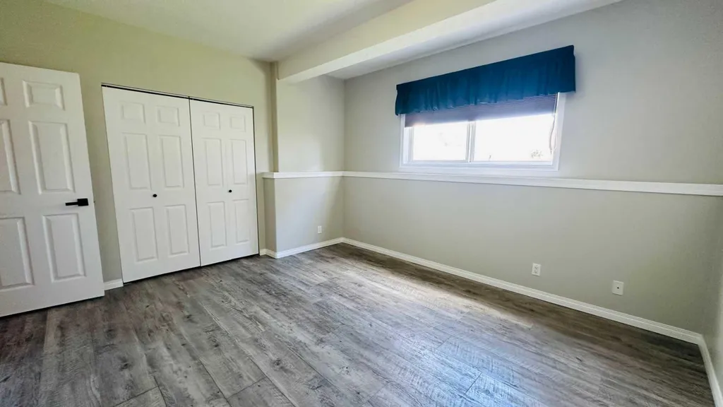 24 Willow Point Drumheller AB T0J0Y5