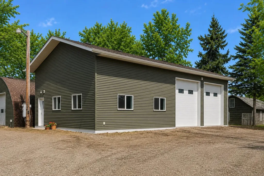 306064 36 Street E Rural Foothills County AB T1S1B5
