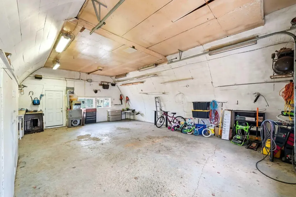 306064 36 Street E Rural Foothills County AB T1S1B5