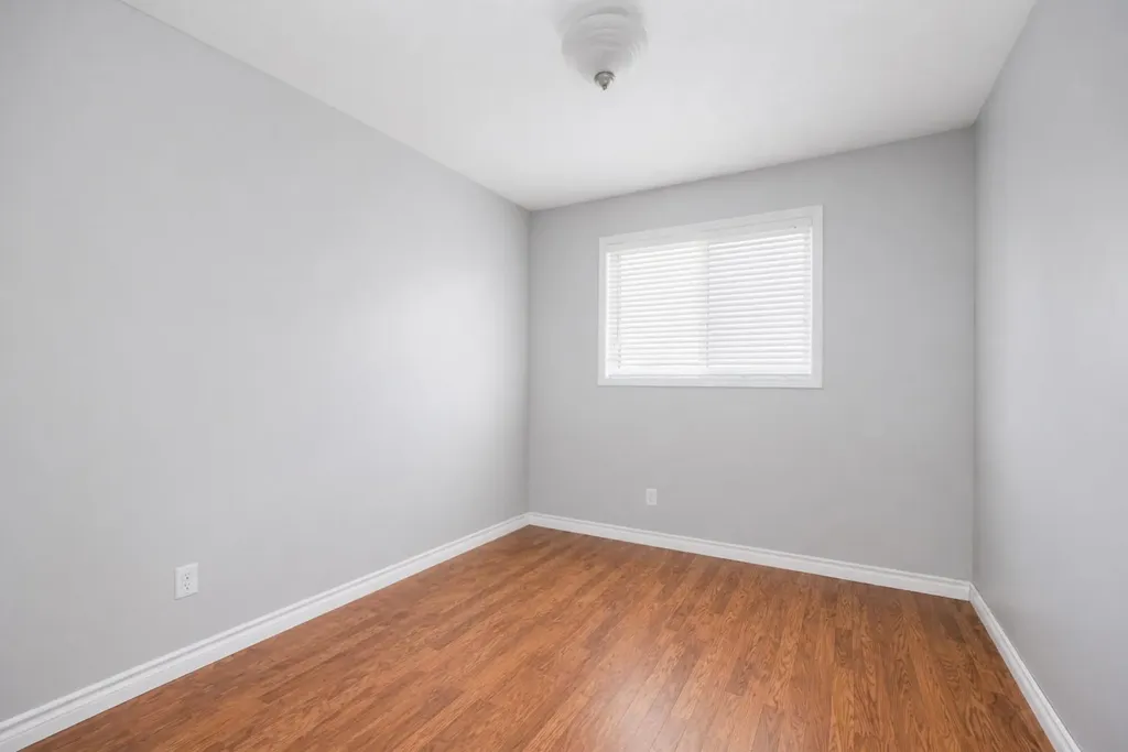 224 Shetland Garden Fort Mcmurray AB T9H5M5