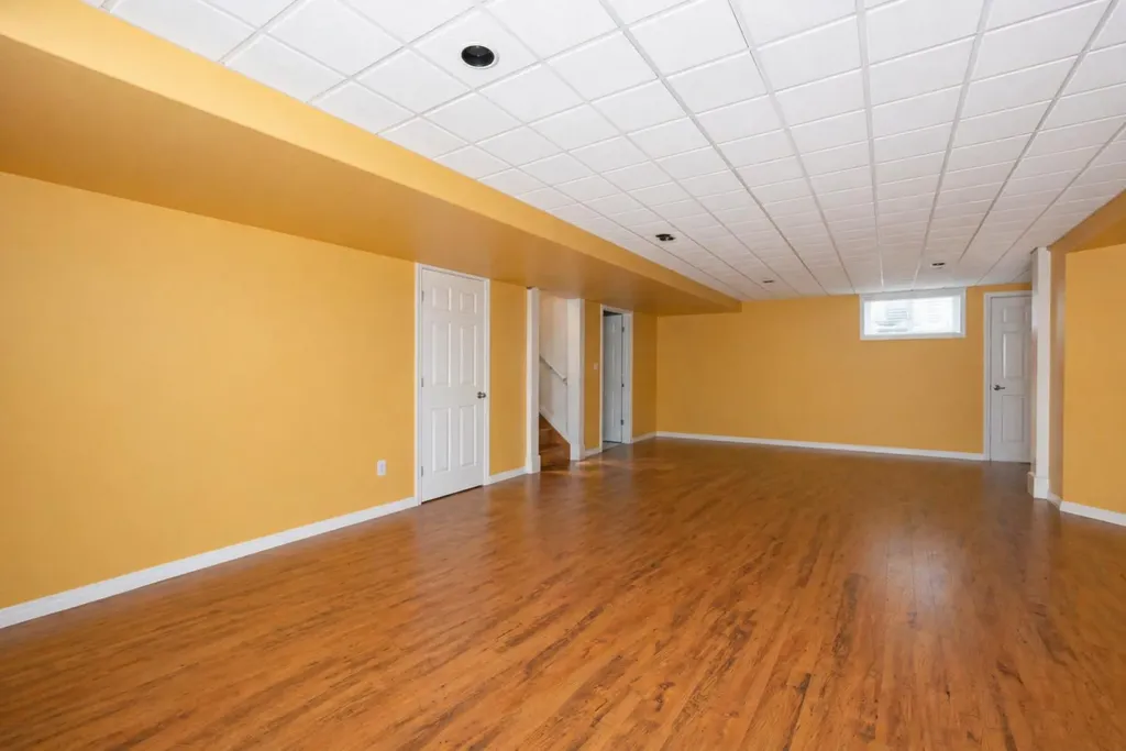 224 Shetland Garden Fort Mcmurray AB T9H5M5