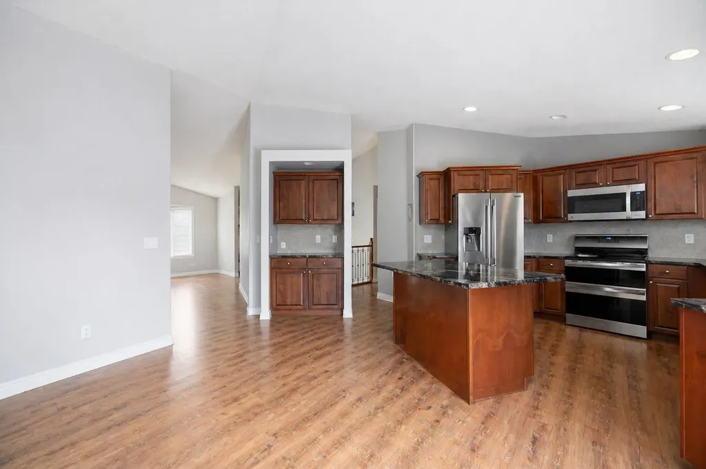 224 Shetland Garden Fort Mcmurray AB T9H5M5