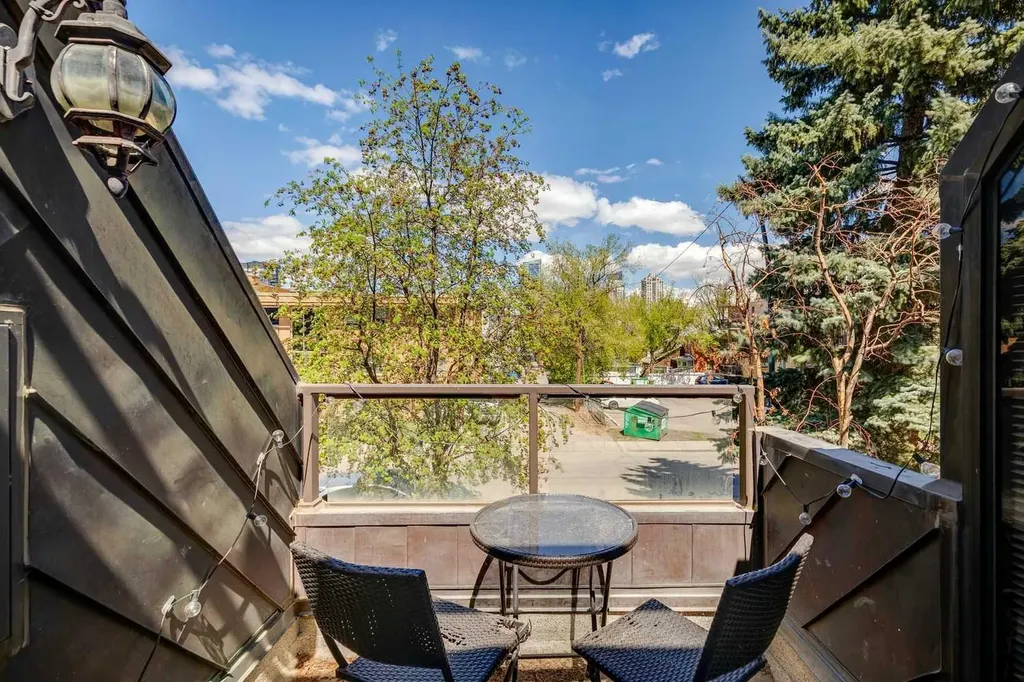 1215 Cameron Avenue SW Calgary AB T2T 0K8