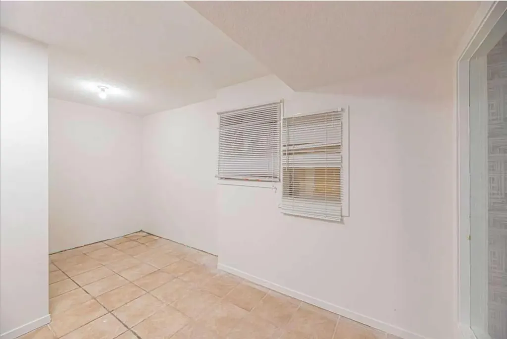 111 Tarawood Lane NE Calgary AB T3J 5B9