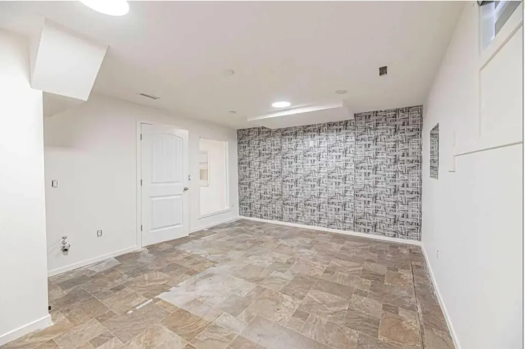 111 Tarawood Lane NE Calgary AB T3J 5B9