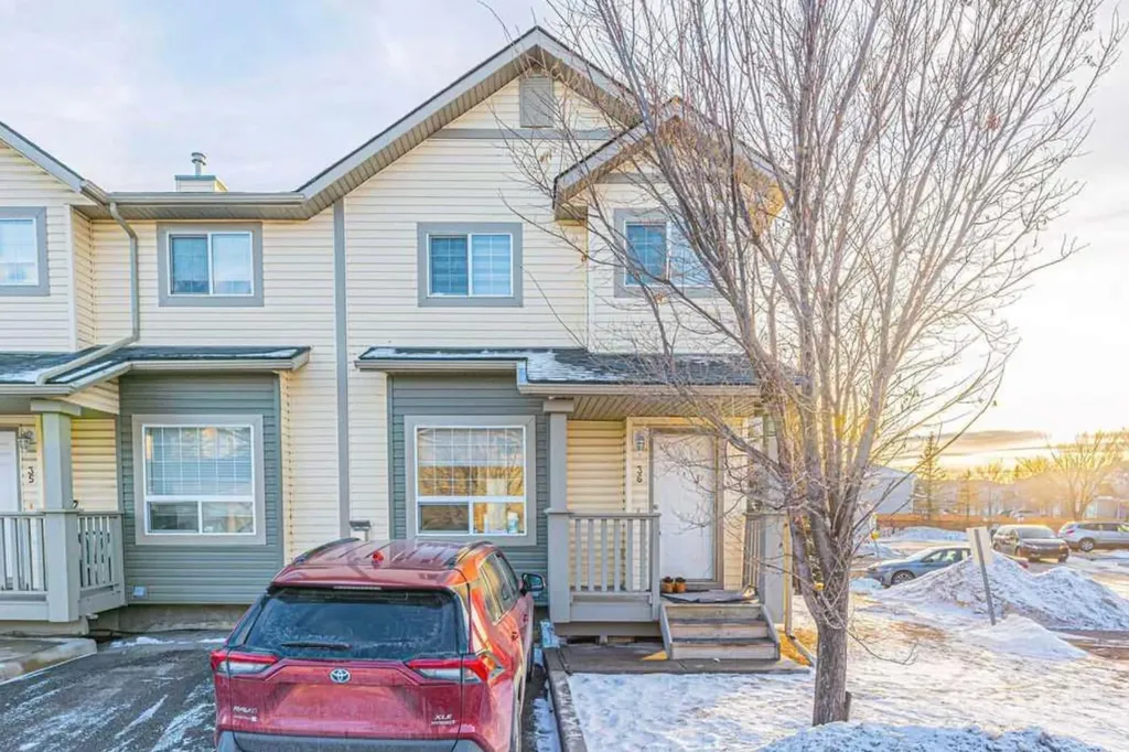 111 Tarawood Lane NE Calgary AB T3J 5B9